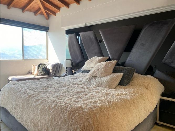 Apartamento de 3 alcobas en arriendo en Vía Las Palmas, Medellín, 148 m² · foto 9 de 17