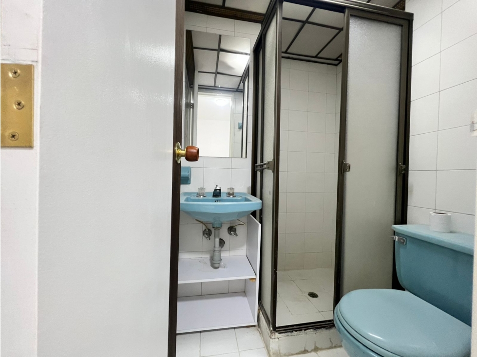 Apartamento en arriendo en Las Lomas No.1, Medellín · foto 17 de 20