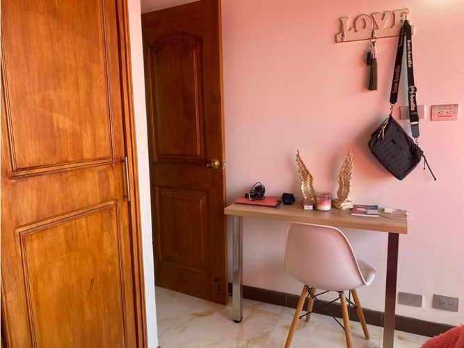 Apartamento de 3 alcobas en arriendo en Vía Las Palmas, Medellín, 148 m² · foto 13 de 17