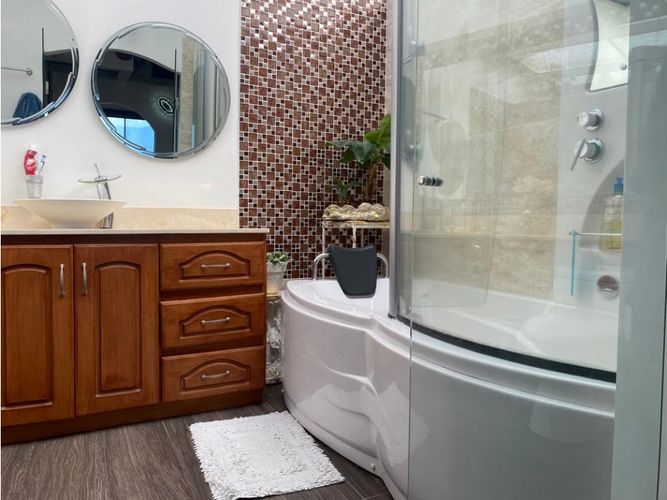 Apartamento de 3 alcobas en arriendo en Vía Las Palmas, Medellín, 148 m² · foto 15 de 17