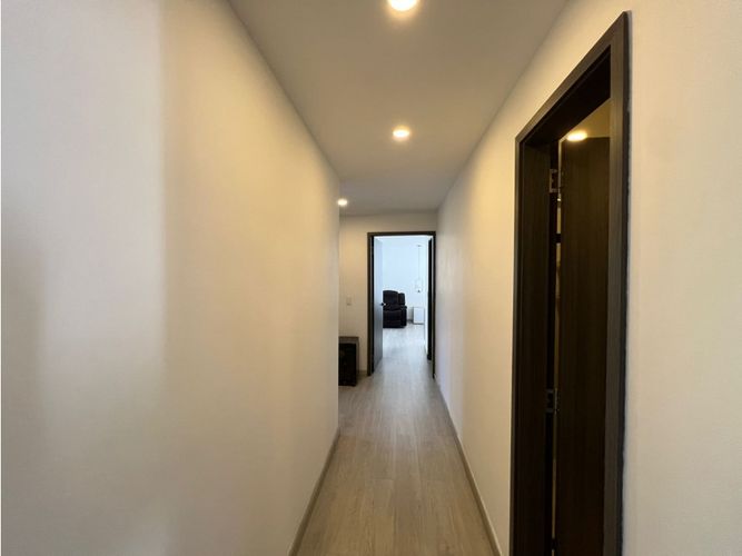 Apartaestudio en venta en Patio Bonito, Medellín, 182 m² · foto 8 de 21