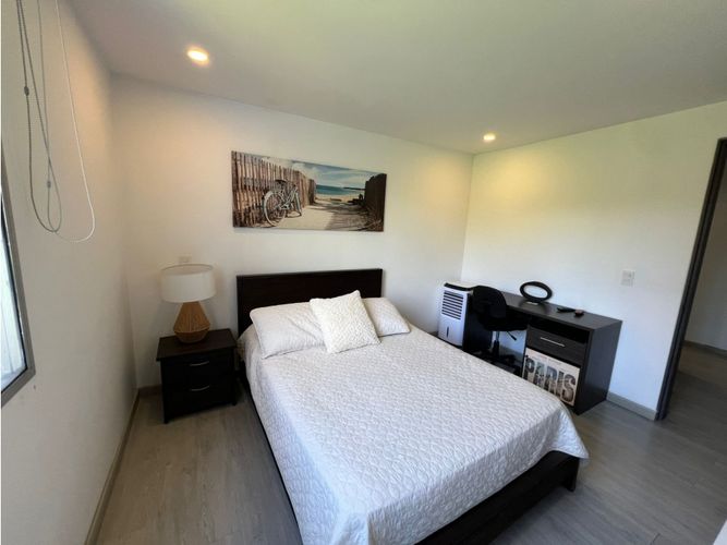 Apartaestudio en venta en Patio Bonito, Medellín, 182 m² · foto 10 de 21