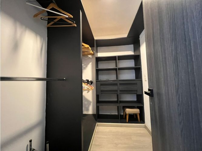 Apartaestudio en venta en Patio Bonito, Medellín, 182 m² · foto 13 de 21