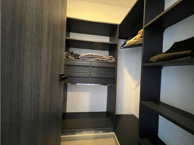 Apartaestudio en venta en Patio Bonito, Medellín, 182 m² · foto 14 de 21