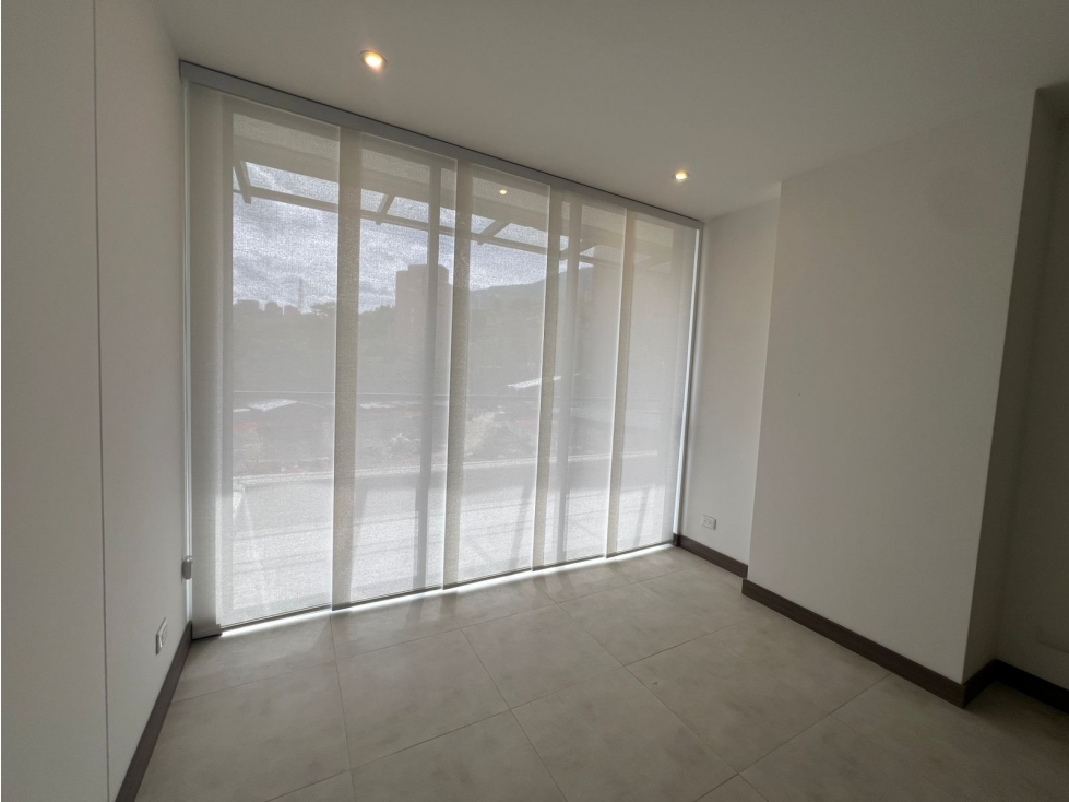 Apartamento en arriendo en San Lucas, Medellín · foto 7 de 16