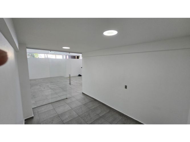 Local en arriendo en Colombia, Medellín, 105 m² · foto 5 de 12