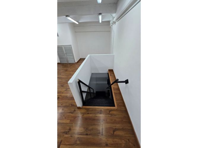 Local en arriendo en Colombia, Medellín, 105 m² · foto 8 de 12