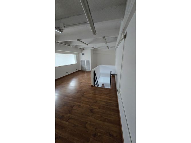 Local en arriendo en Colombia, Medellín, 105 m² · foto 9 de 12