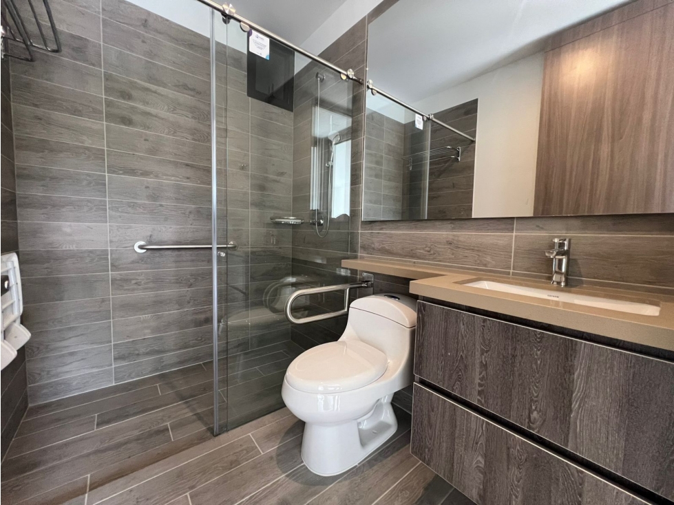 Apartamento en arriendo en San Lucas, Medellín · foto 14 de 16