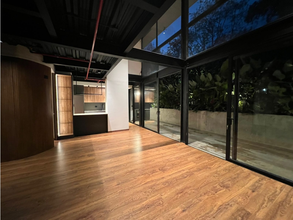 Apartaestudio en Arriendo en Transversal Inferior, Medellín en Las Lomas No 2