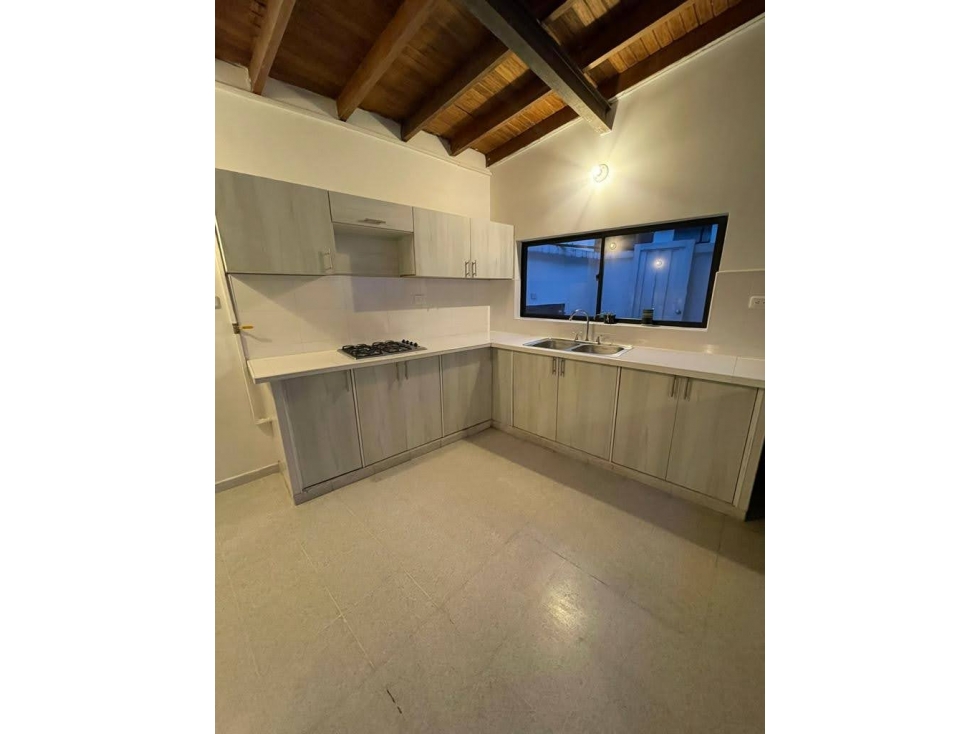 Casa en Arriendo en Cerro nutibara, Medellín