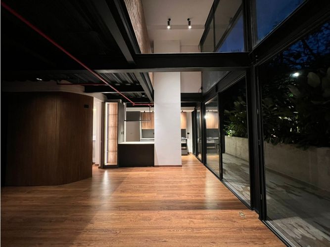Apartaestudio en arriendo en Transversal Inferior, Medellín, 132 m² · foto 5 de 11