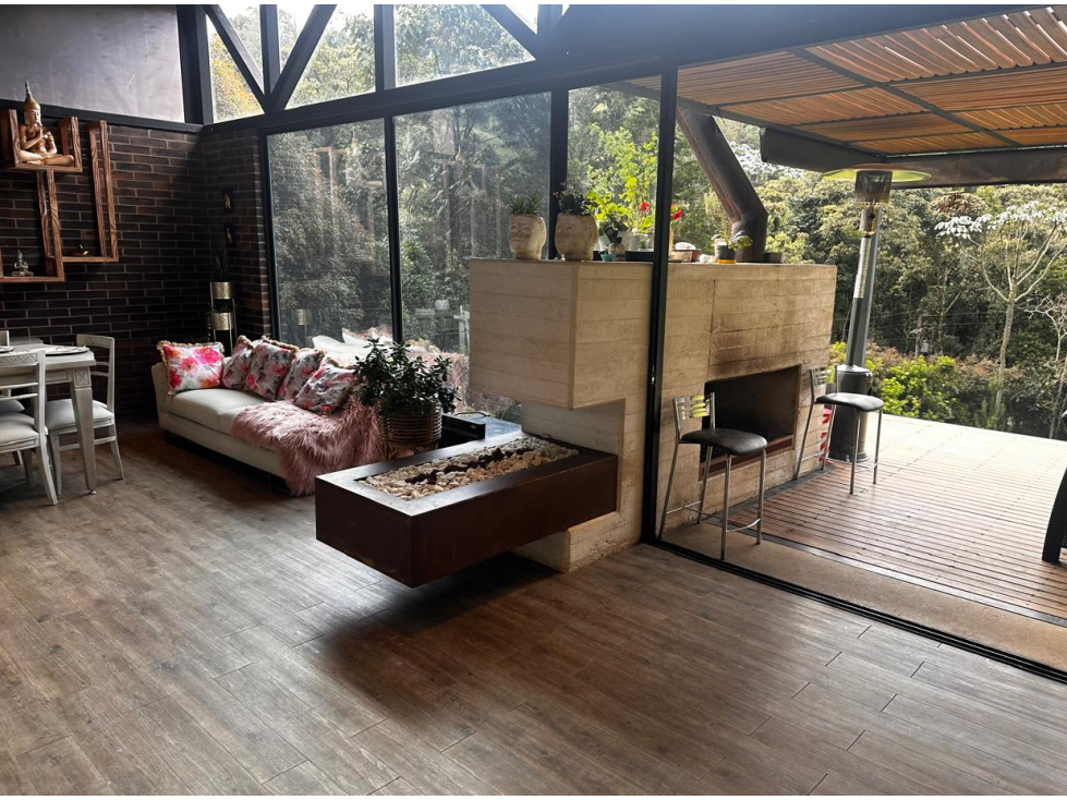 Casa en Arriendo en Altos del Escobero, Envigado en Envigado, de Tu Gestor Inmobiliaria