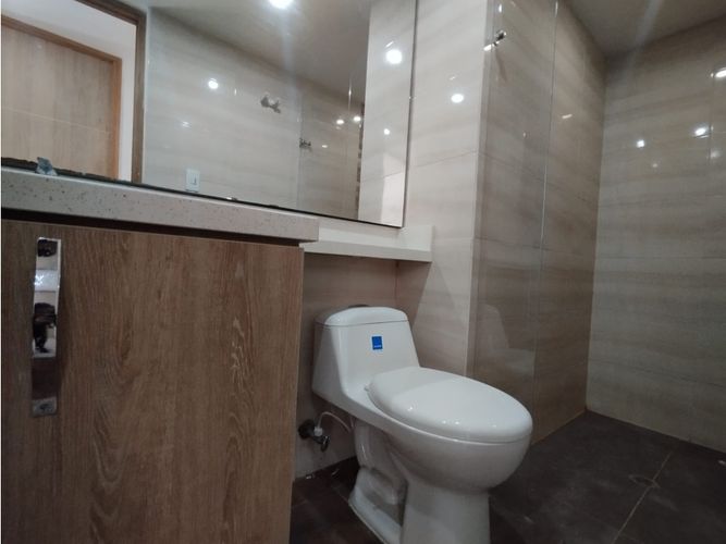 Apartamento de 3 alcobas en venta en El Tesoro, Medellín, 147 m² · foto 14 de 18