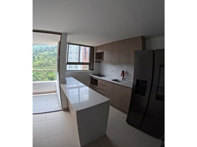 Apartamento de 3 alcobas en venta en Mayorca, Sabaneta, 85 m² · foto 9 de 22