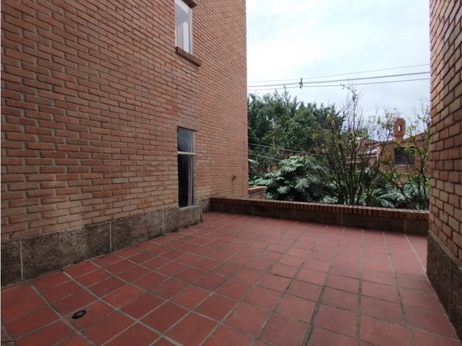 Apartamento de 3 alcobas en venta en El Tesoro, Medellín, 147 m² · foto 16 de 18