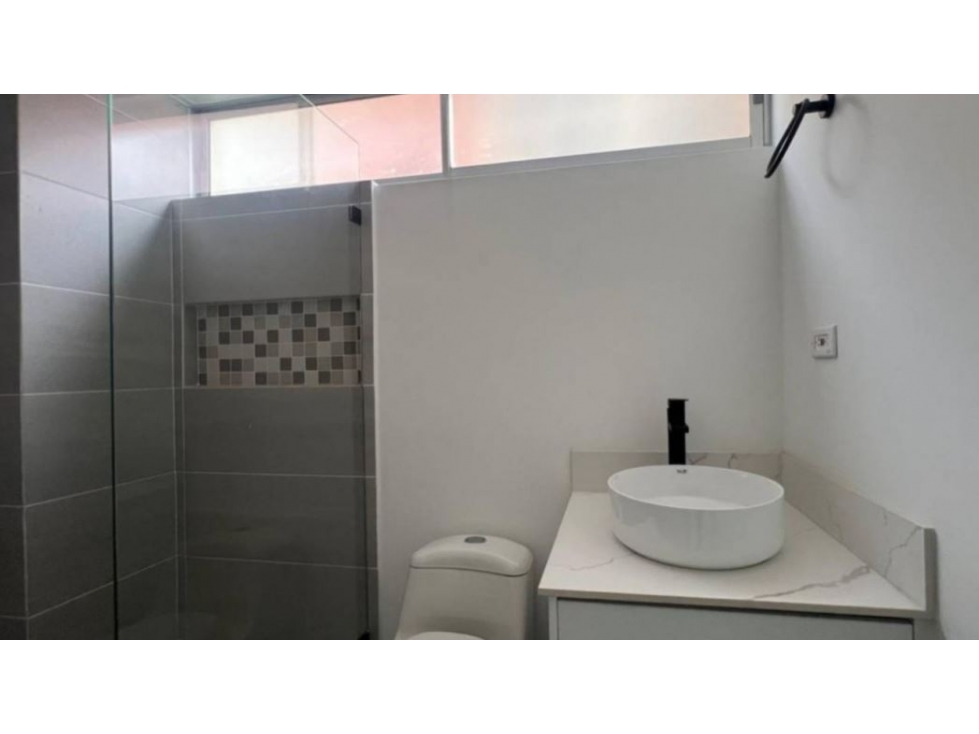 Apartamento en arriendo en Zuñiga, Envigado · foto 11 de 11