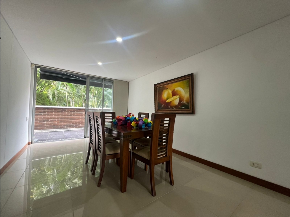 Apartamento en arriendo en Loma De Los Gonzalez, Medellín · foto 7 de 18