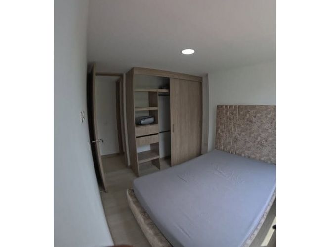 Apartamento de 3 alcobas en venta en Mayorca, Sabaneta, 85 m² · foto 20 de 22