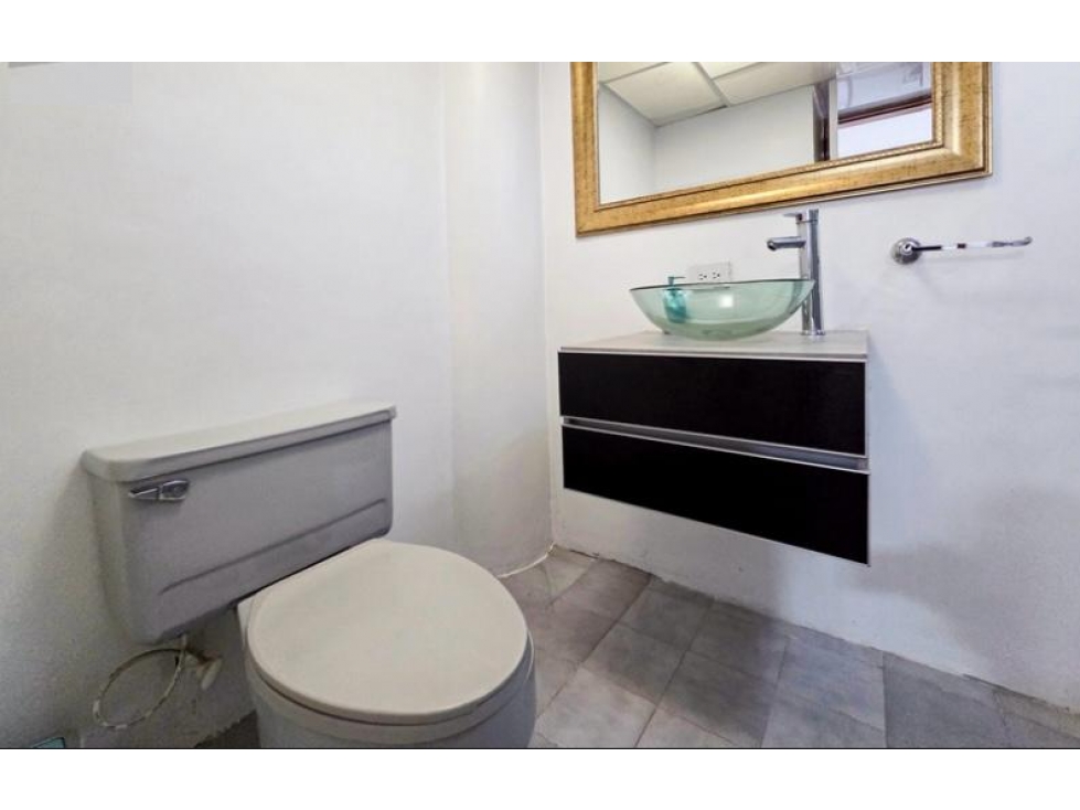 Apartamento en arriendo en Milla De Oro, Medellín · foto 8 de 15