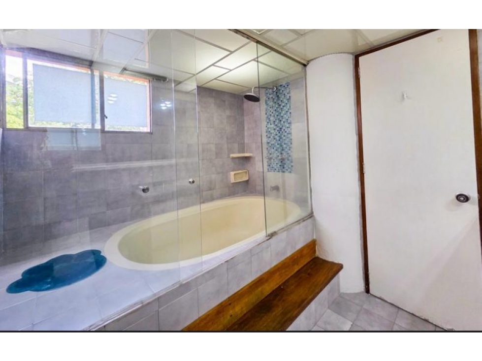 Apartamento en arriendo en Milla De Oro, Medellín · foto 12 de 15