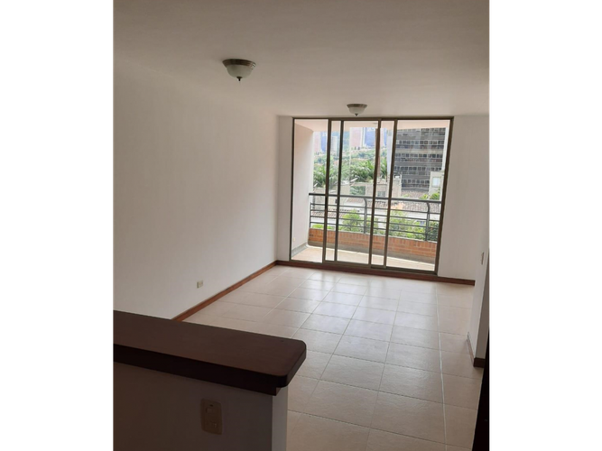 Apartamento de 2 alcobas en venta en Transversal Superior, Medellín, 82 m² · foto 3 de 24