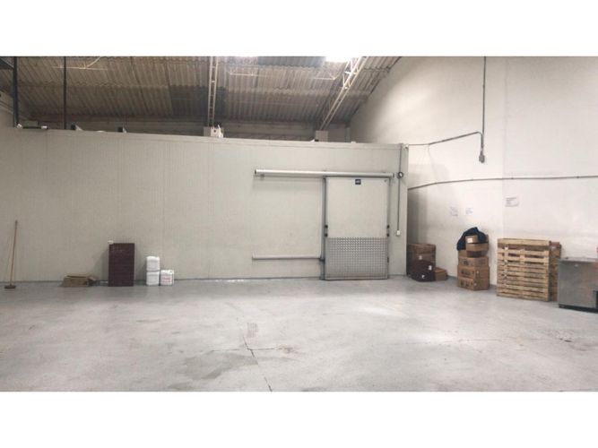 Bodega en arriendo en San Marcos, Envigado, 512 m² · foto 3 de 11