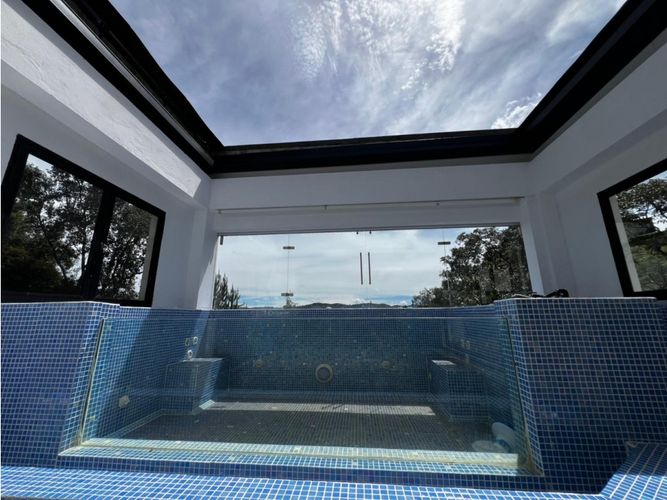 Casa de 3 alcobas en venta en Loma Del Escobero, Envigado, 320 m² · foto 15 de 20