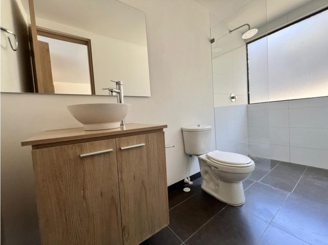 Casa de 3 alcobas en venta en Loma Del Escobero, Envigado, 320 m² · foto 20 de 20