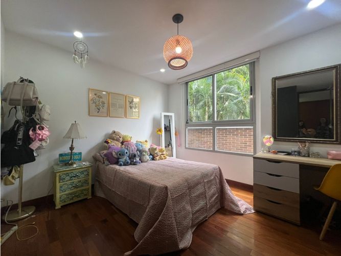 Apartamento en venta en Loma De Los Gonzalez, Medellín · foto 10 de 18