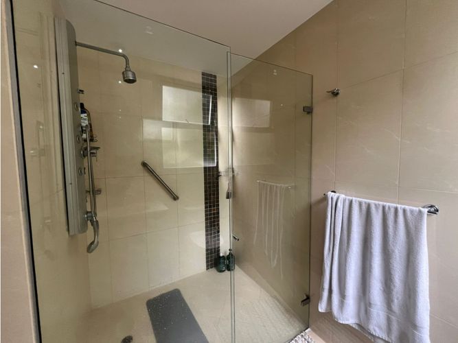 Apartamento en venta en Loma De Los Gonzalez, Medellín · foto 16 de 18
