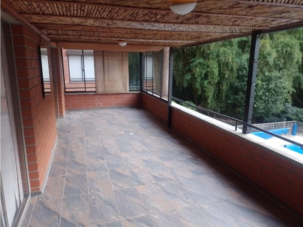 3BR Apartment in Milla de Oro (180 m²) - 2