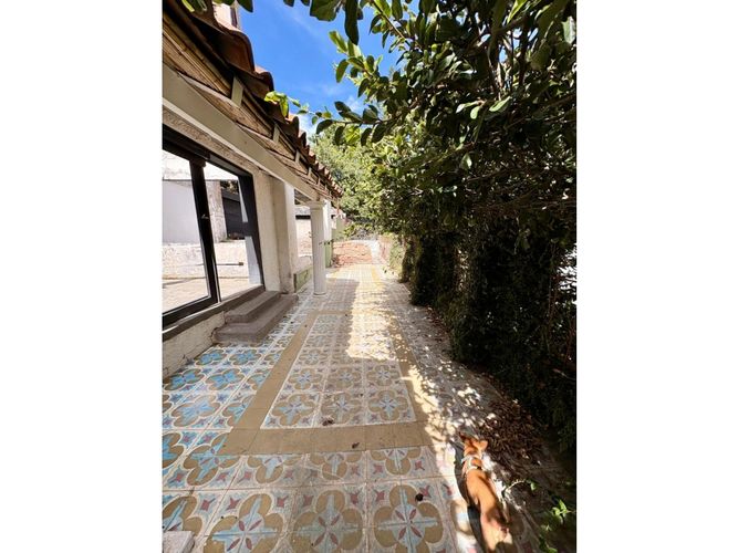 Casa de 5 alcobas en venta en Castropol, Medellín, 400 m² · foto 3 de 23