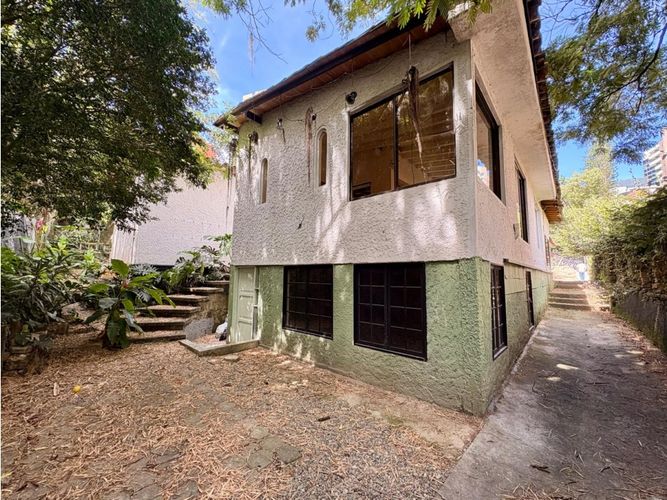 Casa de 5 alcobas en venta en Castropol, Medellín, 400 m² · foto 5 de 23