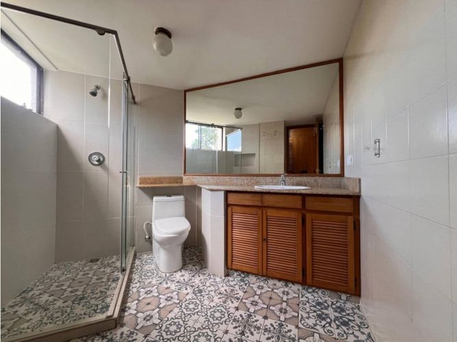 Apartamento de 3 alcobas en arriendo en Los Balsos, Medellín, 200 m² · foto 18 de 18