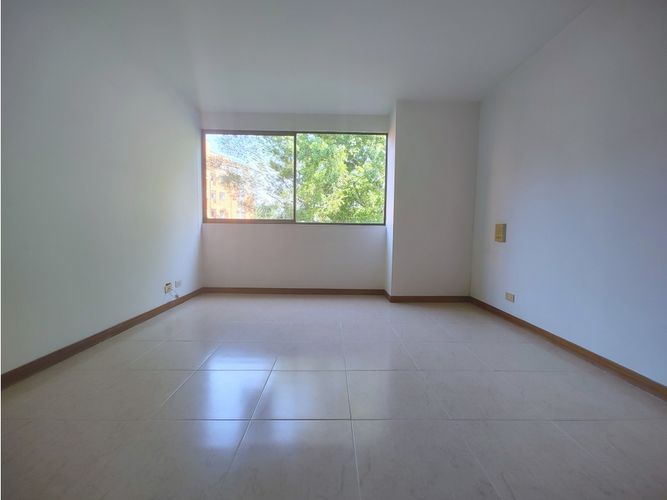 Apartamento de 3 alcobas en venta en La Frontera, Medellín, 114 m² · foto 7 de 14