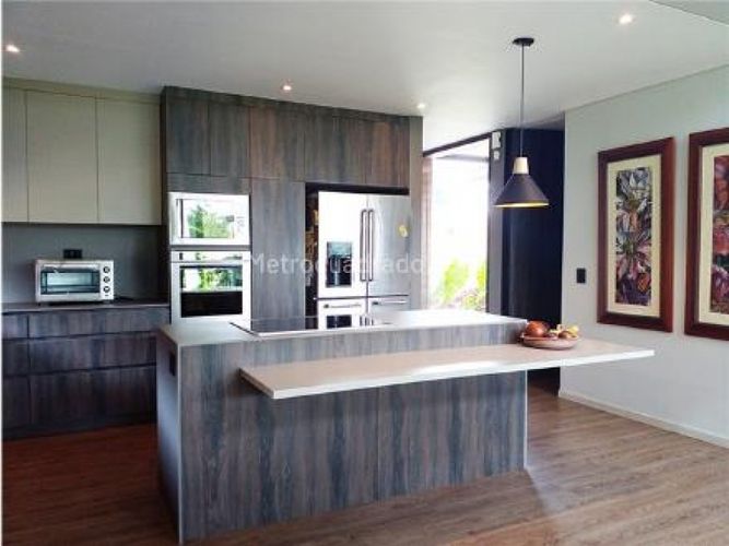 Casa de 3 alcobas en venta en Las Palmas, Envigado, 455 m² · foto 6 de 20