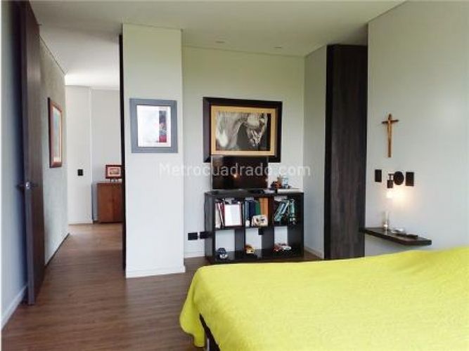Casa de 3 alcobas en venta en Las Palmas, Envigado, 455 m² · foto 19 de 20