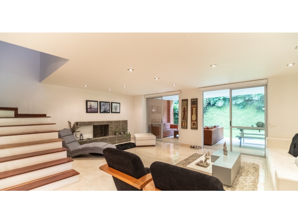 Casa en Arriendo en Santa catalina, Envigado
