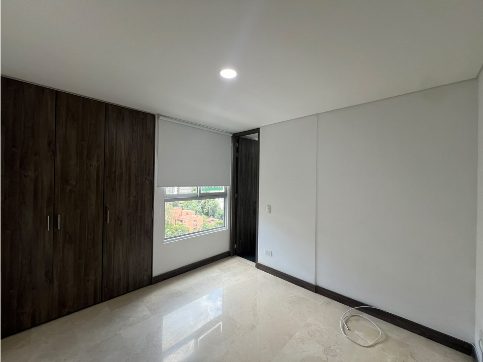 Apartamento en arriendo en Los Parra, Medellín · foto 7 de 18