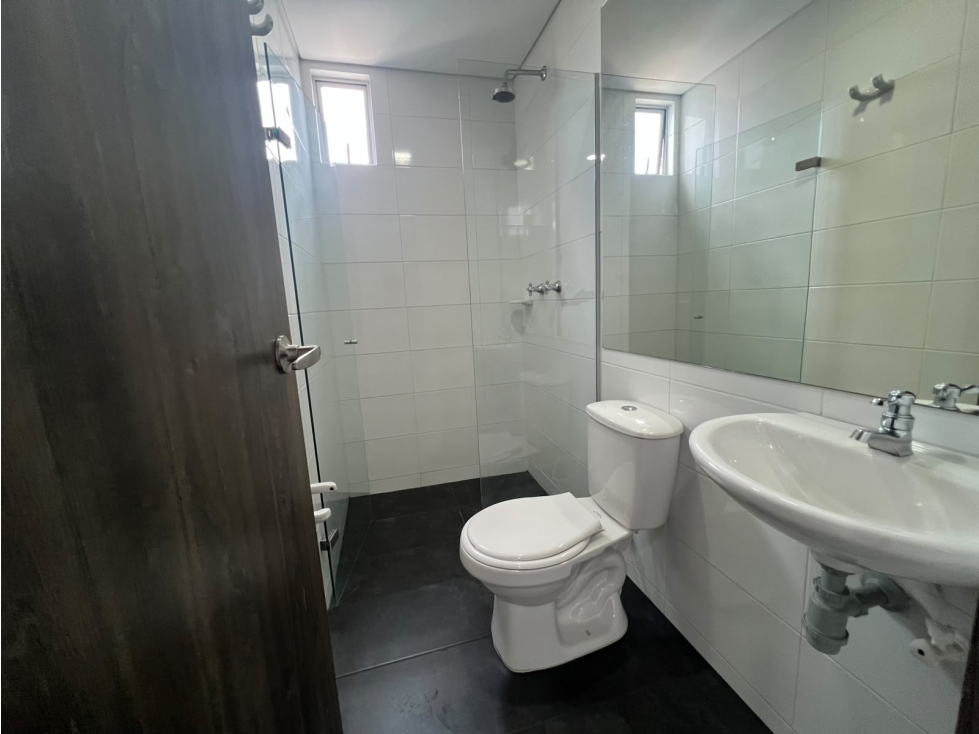 Apartamento en arriendo en Los Parra, Medellín · foto 10 de 18
