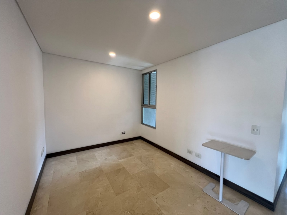Apartamento en arriendo en Los Parra, Medellín · foto 11 de 18