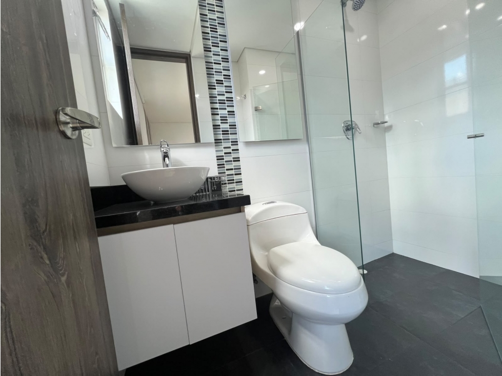 Apartamento en arriendo en Los Parra, Medellín · foto 14 de 18