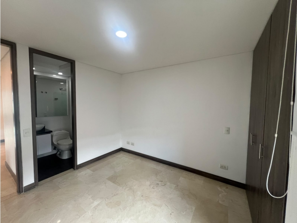 Apartamento en arriendo en Los Parra, Medellín · foto 18 de 18