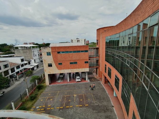 Edificio en venta en Ciudad Capri, Cali, 2908 m² · foto 5 de 24