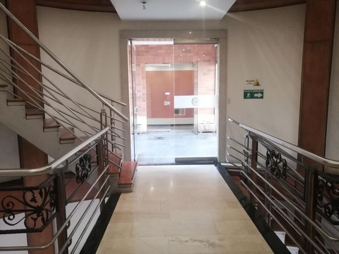 Edificio en venta en Ciudad Capri, Cali, 2908 m² · foto 13 de 24