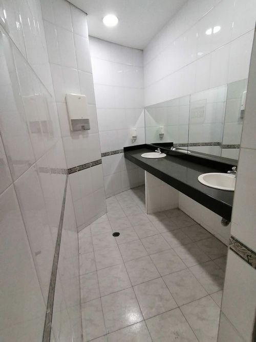 Edificio en venta en Ciudad Capri, Cali, 2908 m² · foto 19 de 24