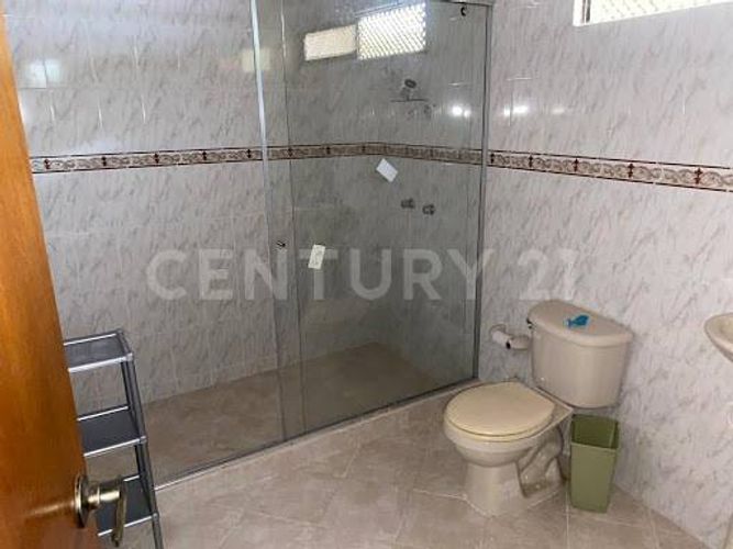 Casa de 8 alcobas en arriendo en Aeropuerto Vanguardia, Villavicencio, 500 m² · foto 9 de 20