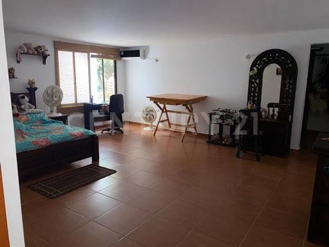 Casa de 8 alcobas en arriendo en Aeropuerto Vanguardia, Villavicencio, 500 m² · foto 14 de 20