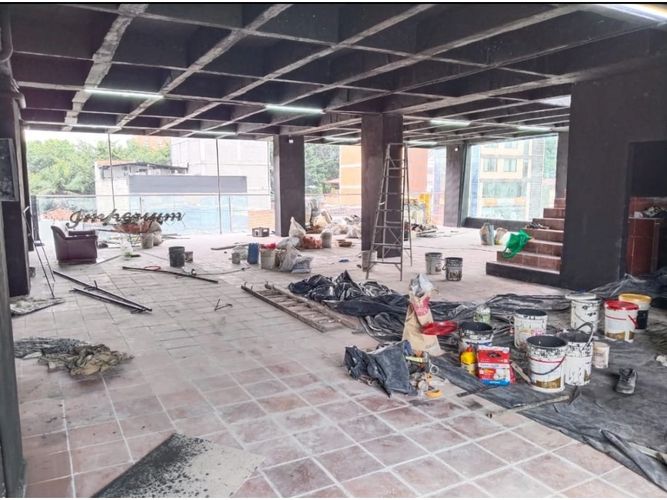 Local en arriendo en Laureles, Medellín, 380 m² · foto 5 de 6